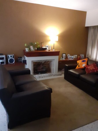 ROSARIO- MACRO CENTRO- VENTA-CASA