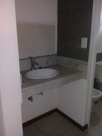 CASA 3 DORMITORIOS, EN ROLDAN 