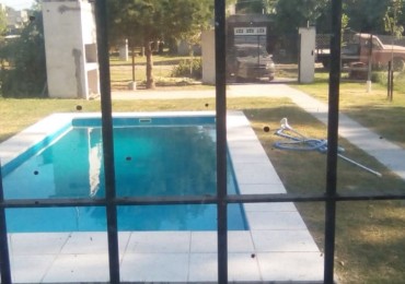 CASA 3 DORMITORIOS, EN ROLDAN 